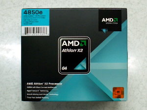 AMD社製のCPU、AthlonX2 4850eのパッケージ
